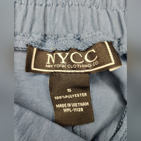 NYCC Blue Shorts - Picture 3 of 3